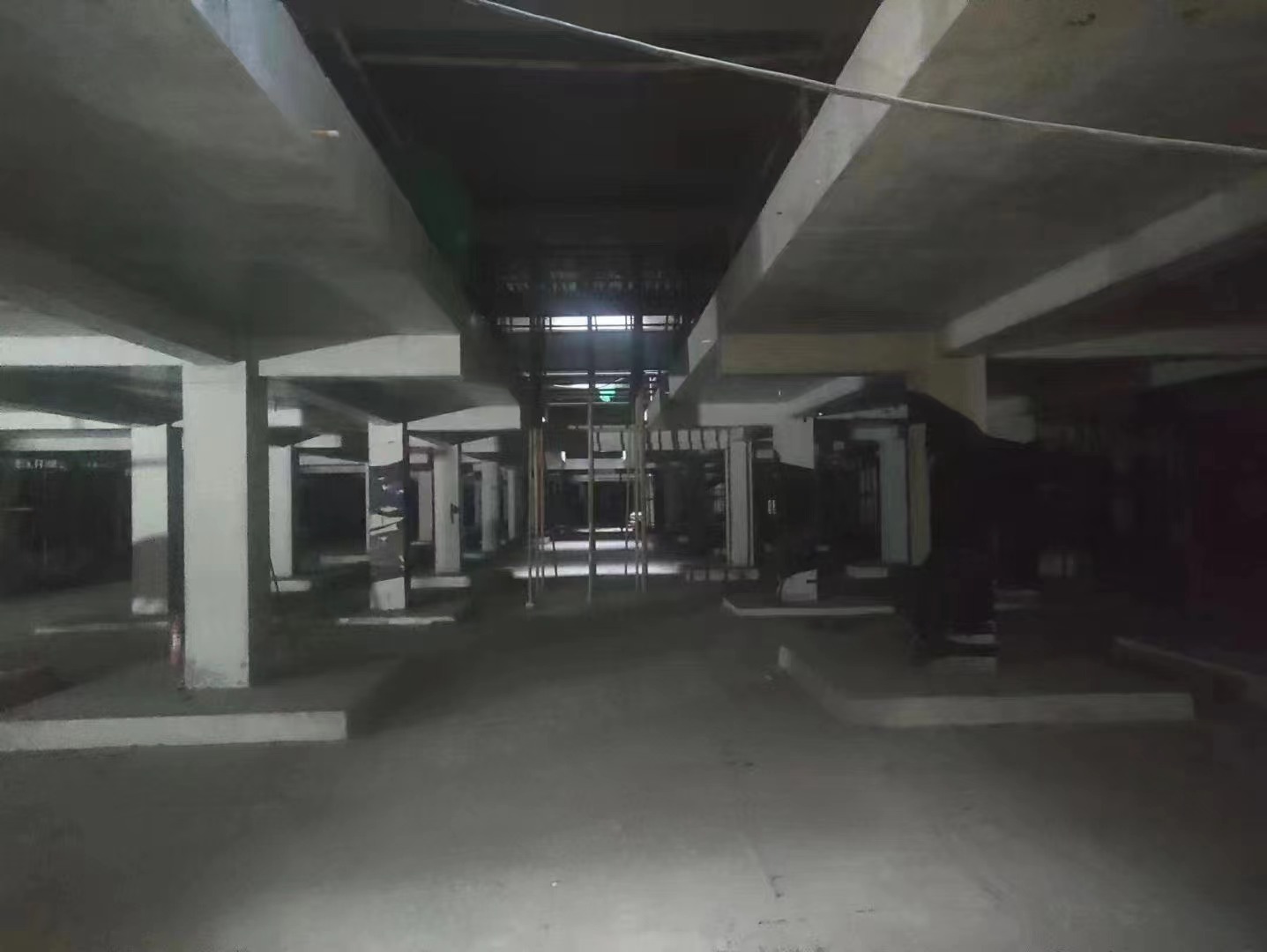 林芝山东又一个上海博普LOFT车库拔地而起